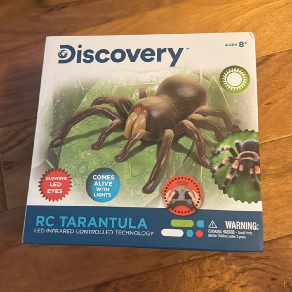 Discovery Remote Control Tarantula - Brand New!